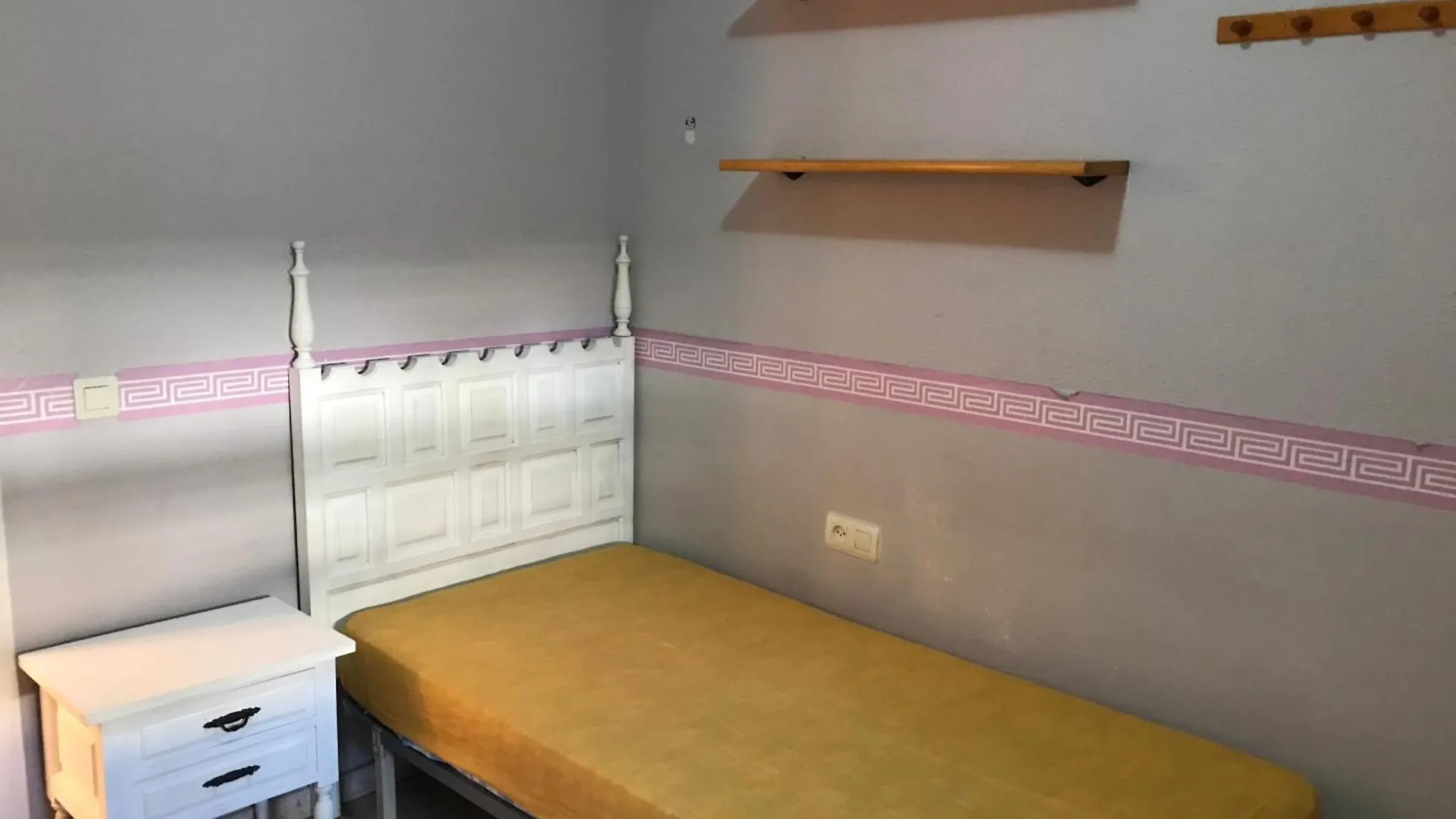 Apartamento Feria De Malaga 0*,  Spain